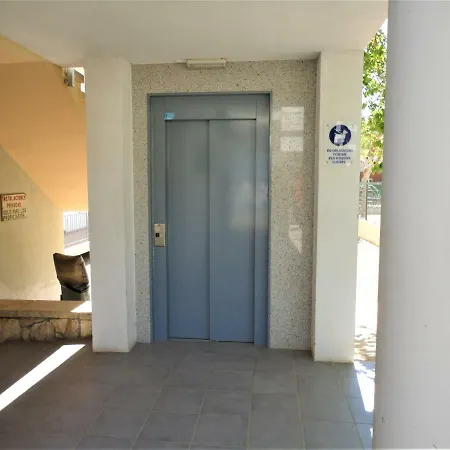 Lamoga-sandi 4 2 * Torredembarra